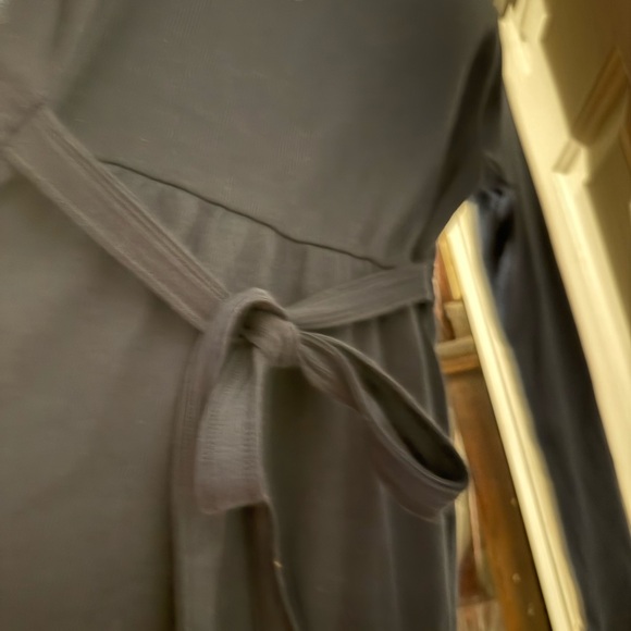 Hollister Navy Long-Sleeve Scoop Henley Top size m - Picture 4 of 9